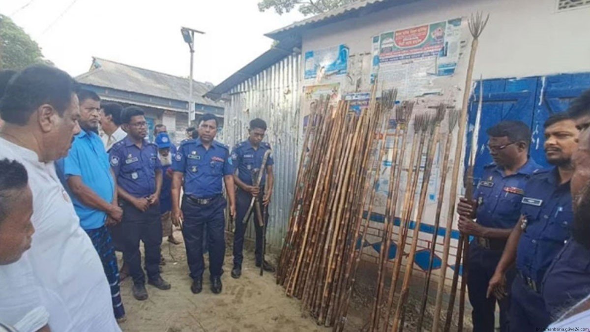 থানায় নাম ঠিকানা পাঠানোর নির্দেশ দেশীয় অস্ত্র বানাতে গেলে