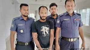 সেই মাদক ব্যবসায়ী গ্রেফতার পুলিশকে ছুরিকাঘাত করা
